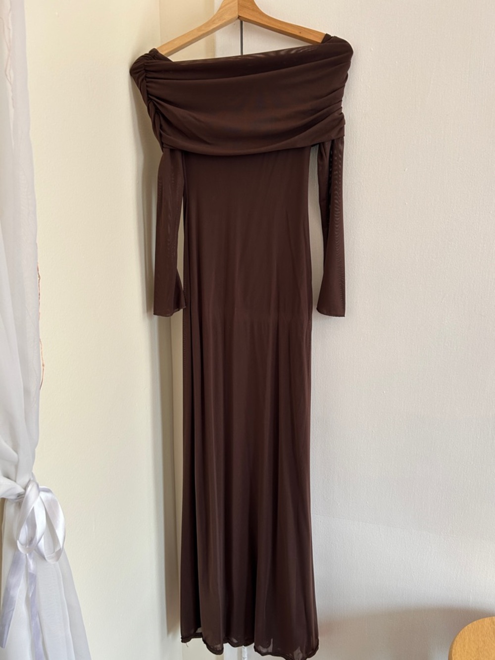 Meshki - Off-the-Shoulder Brown Maxi Dress